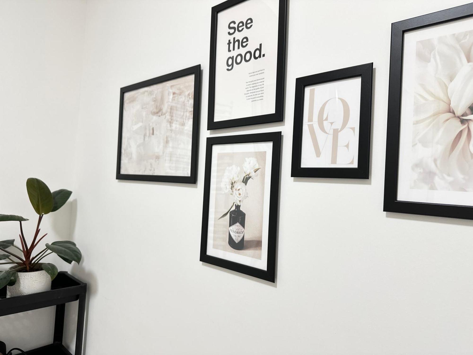 Special Apartment - Stadtnah, Balkon, Parkplatz, E-Ladestation, Gitterbox Fuer Fahrraeder, Fitnessstudio โคเบลนซ์ ภายนอก รูปภาพ